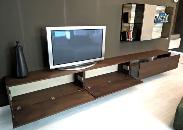 Mobile TV 36e8 | Lago - immagine 3